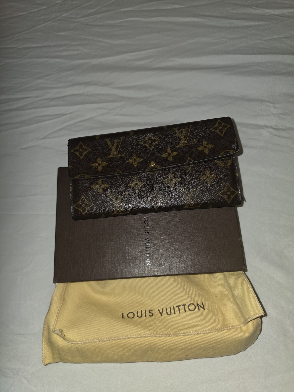 Authentic Louis Vuittom Monogram Long Wallet - Picture 10 of 13
